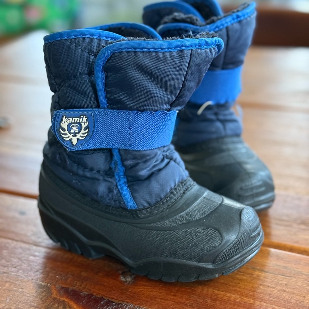 Kamik Kids' Navy and Black Snow Boots